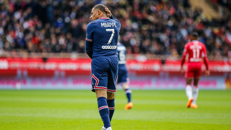  Килиан Мбапе е в Мадрид 