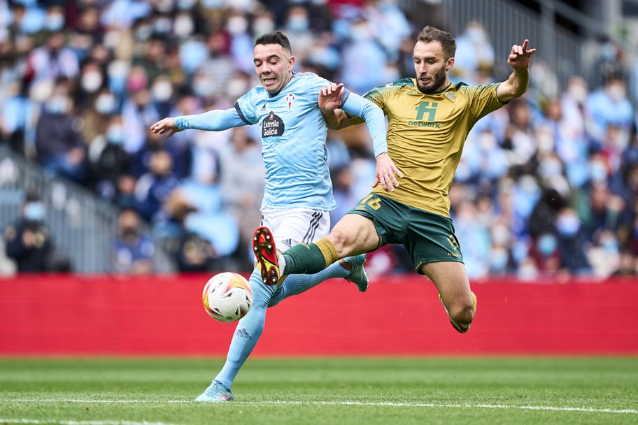  Херман Пецейя, Яго Аспас 