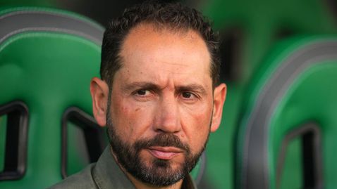 Елче се раздели с треньора си след поредната загуба