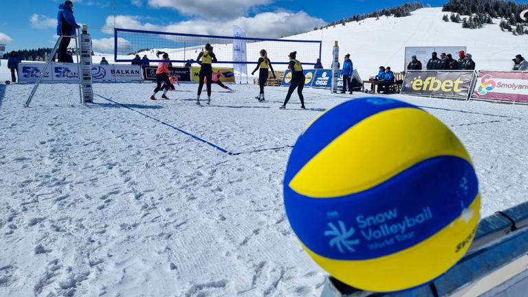 История за историята: какво ни предложи първата Балканиада по снежен волейбол