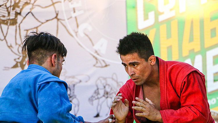 В Чили проведоха турнир по самбо в чест на Хабиб Нурмагомедов