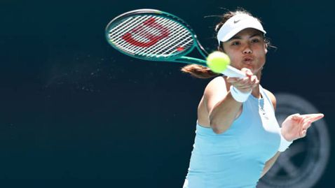 Ема Радукану се раздели със седмия си треньор след едва 14 дни и един мач