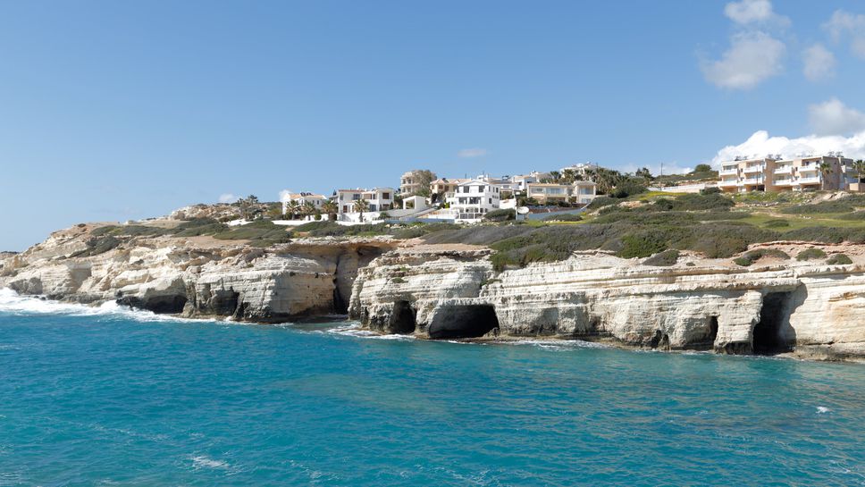 Има ли опасност за турнирите на претендентите заради обстановката в Кипър