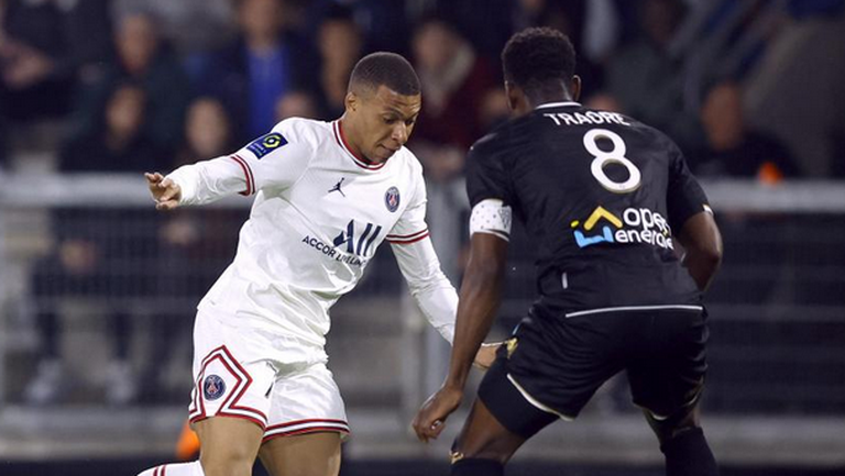  Пари Сен Жермен не сбърка и против Анже 