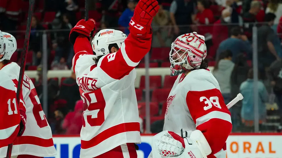 Детройт удари носителя на купа "Стенли" Тампа Бей