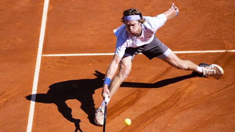 Андрей Рубльов се класира за четвъртфиналите на турнира по тенис