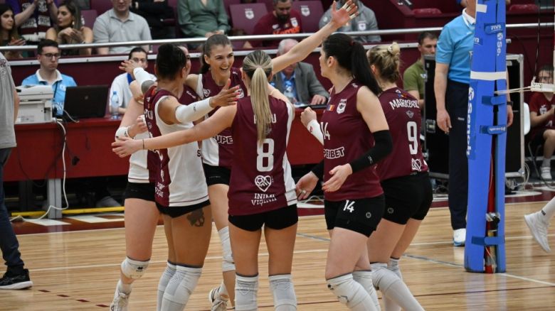 Нася Димитрова и Рапид поведоха за бронза в Румъния