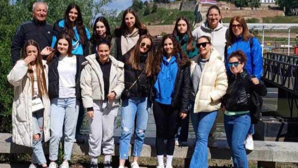 България с два отбора при момичетата на световното ученическо