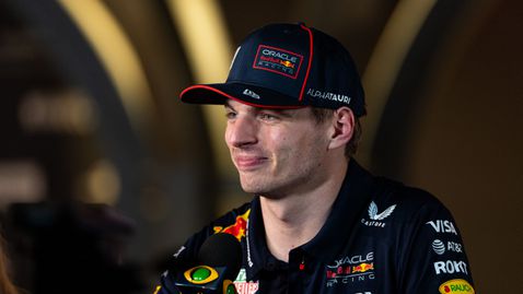  Макс разгласи, че е станал татко на Лили 