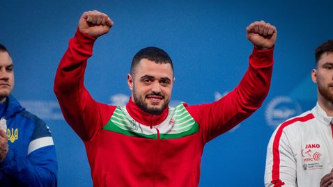 Карлос Насар загря за световното, докосвайки новите рекорди