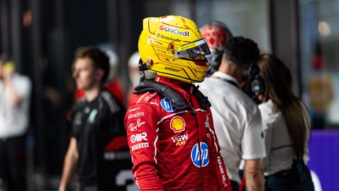  Хамилтън се нуждае от 