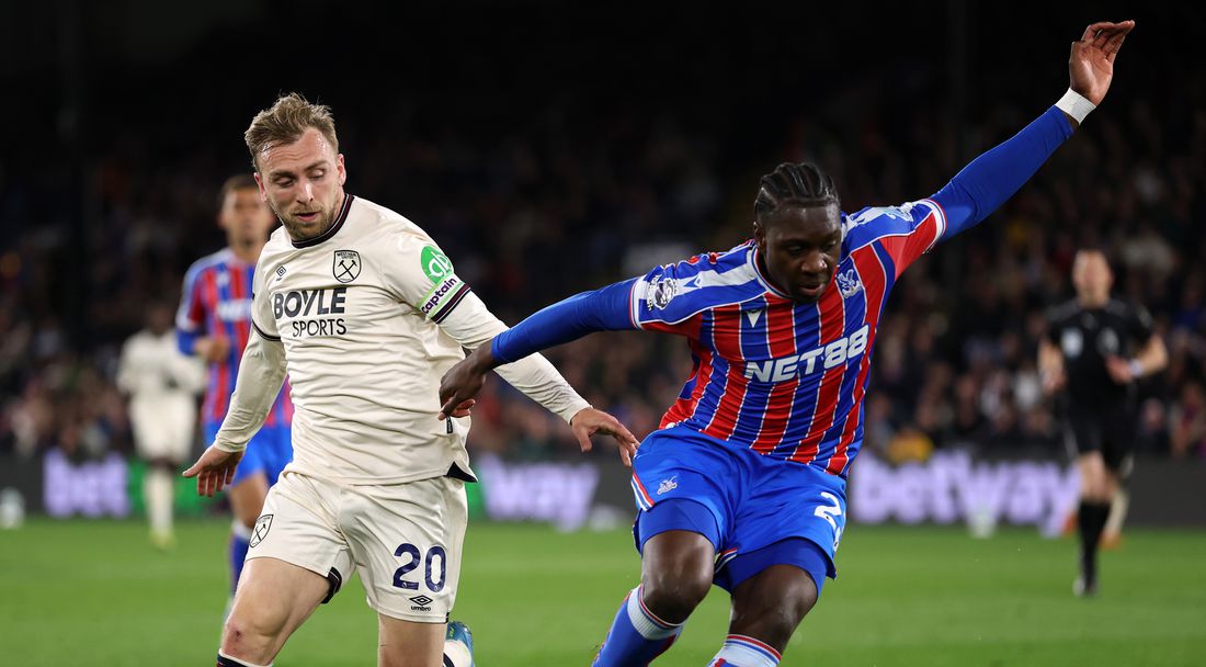 Кристъл Палас и Уест Хам пратиха Уулвърхамптън в Чемпиъншип