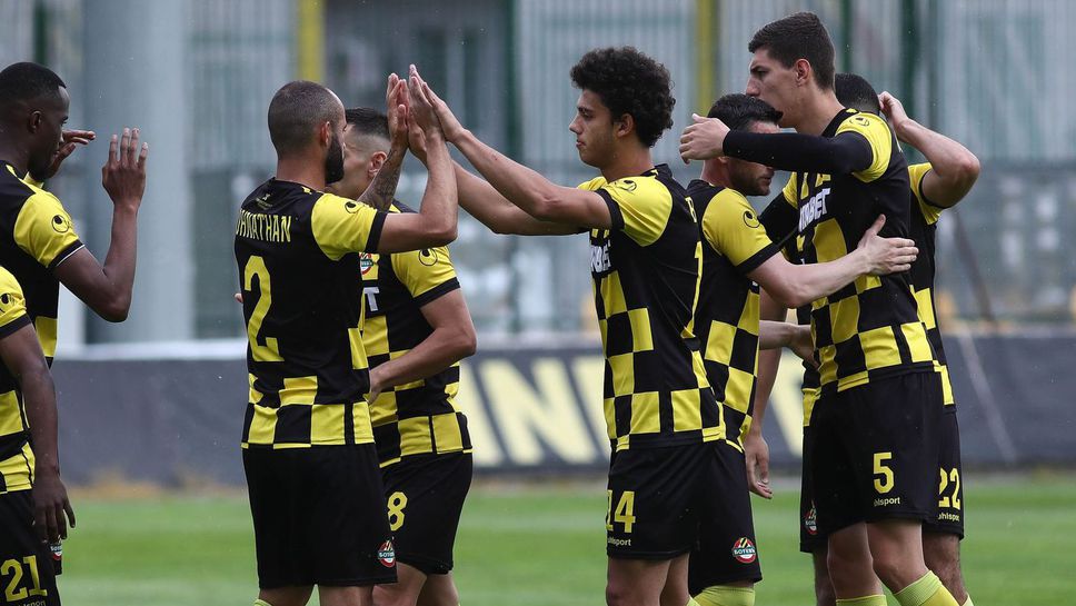 Ботев (Пд) се похвали с още двама национали