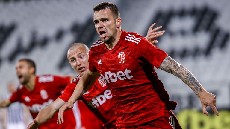  Нападател си потегля от ЦСКА 1948 