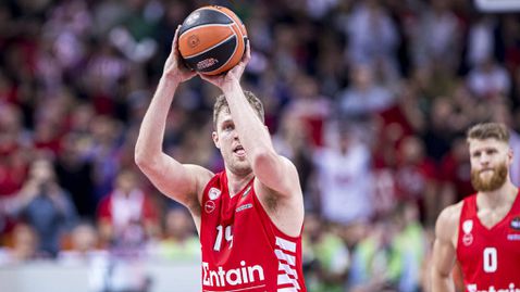  Везенков с късмет да запише един от най-великите самостоятелни сезони в Евролигата 
