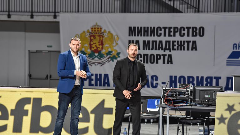 Наставникът на Рилски спортист Людмил Хаджисотиров обърна внимание върху съдийството