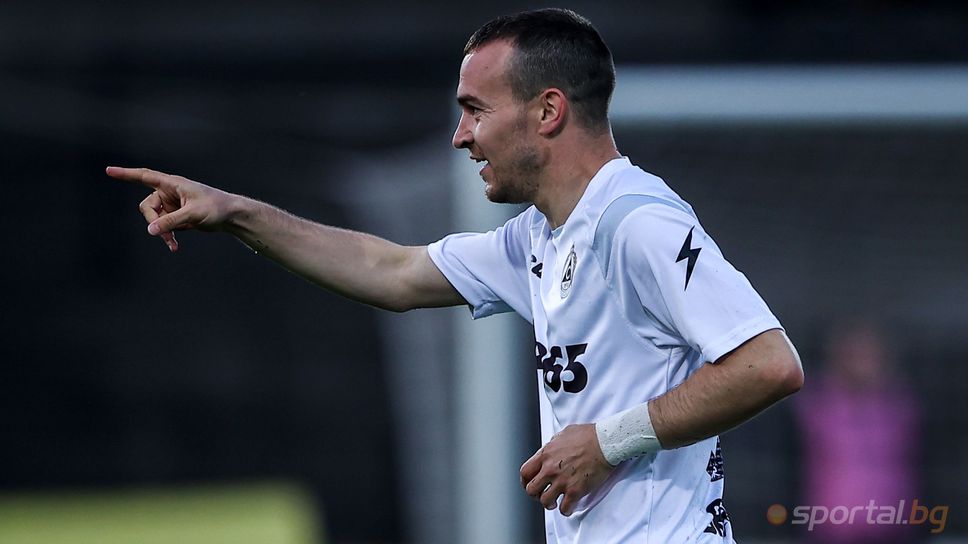 Славия обяви раздяла с петима футболисти Артьом Варганов Тони Тасев