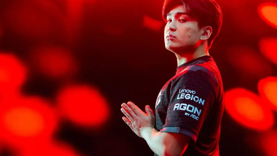 FlyQuest залагат на опитния neT във VALORANT