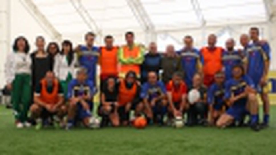 Ветерани на Левски и ЦСКА изиграха благотворителен мач