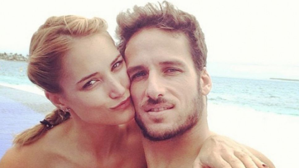 Бракът вдъхновил Фелисиано Лопес