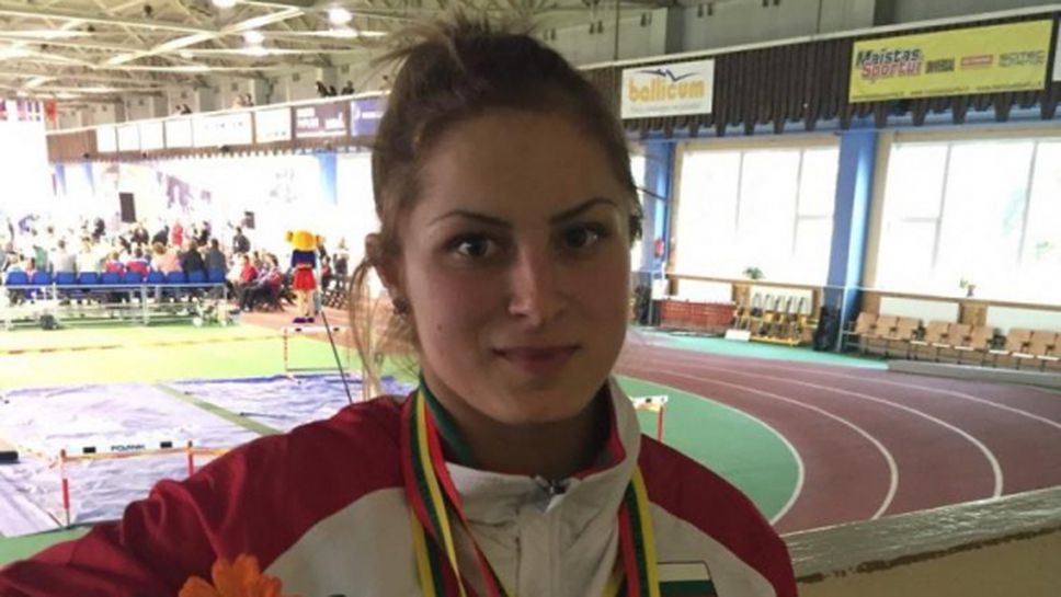 Медал за България още в първия ден на европейското по вдигане на тежести