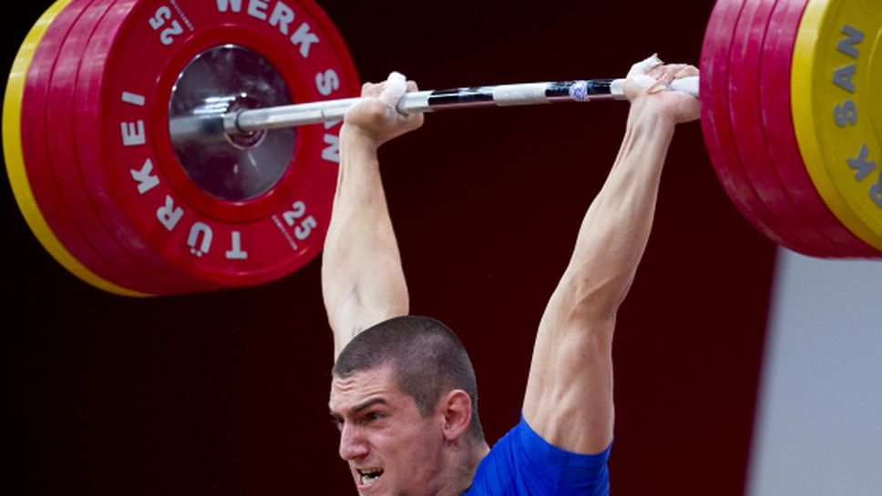 Министър и шеф на БОК в битката на щангите