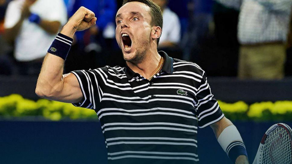 Баутиста Агут отрази 6 мачбола и се класира за финала във Валенсия