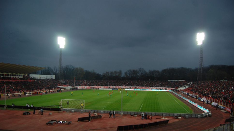 Базите на ЦСКА са си на ЦСКА, обяви спортният министър