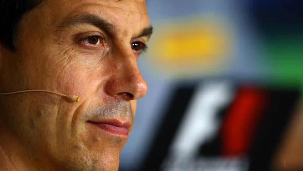 Тото Волф: Ако пилотите избират стратегията си, ще губят всяко състезание