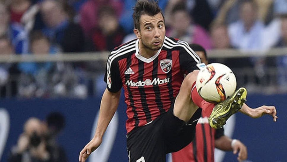 Защитник на Инголщат счупи крак