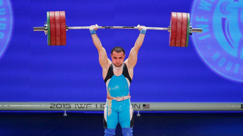 Казахстанец спечели световната титла в категория до 77 кг
