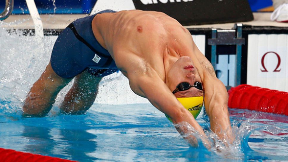 Мич Ларкин подобри световния рекорд на 200 м гръб на малък басейн