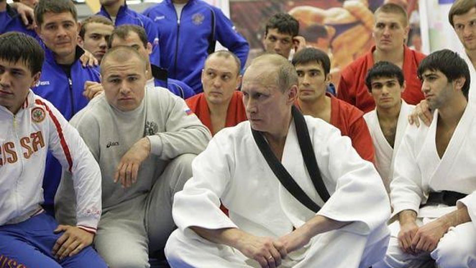 Владимир Путин на тренировка с националите на Русия по джудо и самбо
