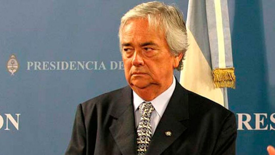 Бившият генерален секретар на южноамериканската федерация се предаде на властите