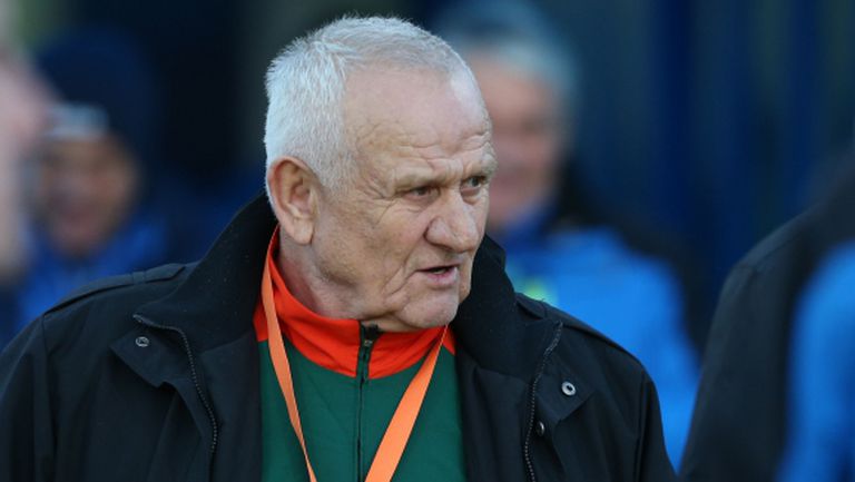 Люпко Петрович съкрушен след жестоката разправия, треньорът плаче