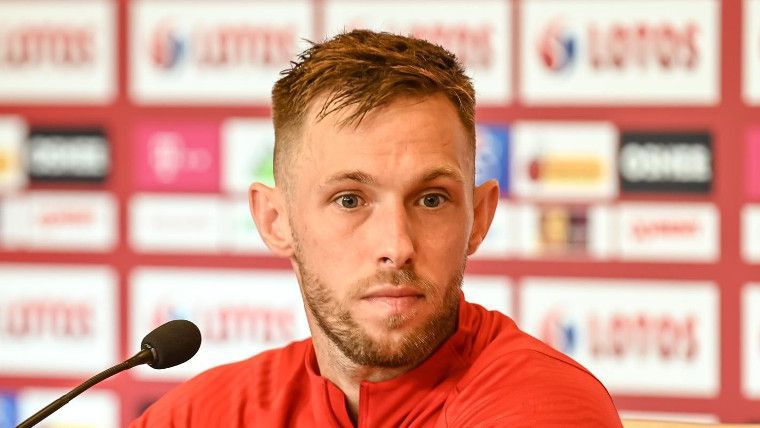  Полша изхвърля национал от състава за Световното, тъй като отхвърли да напусне Русия 