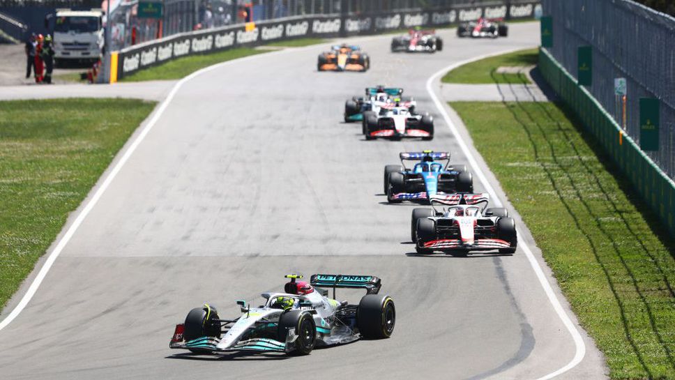 Мерцедес: Все още е рано да се отказваме от W13