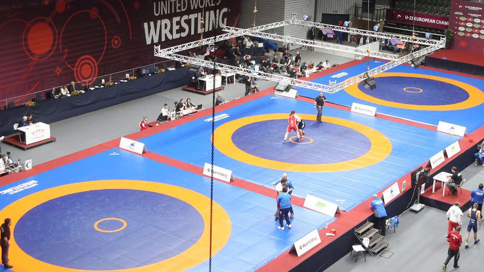 Масово сбиване между фенове и спортисти избухна на първенството по