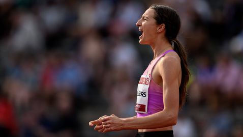 Магучих с ново поражение от Олислагерс на стадиона, на който постави световен рекорд