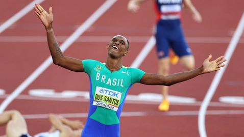  Дос Сантос дочака своя момент и завоюва международната купа на 400 м/пр, Вархолм седми 