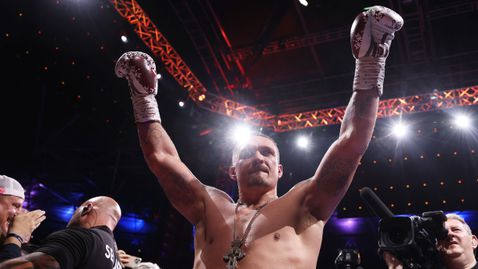  Усик: Мотивацията е за дилетантите, дисциплината е най-важна 