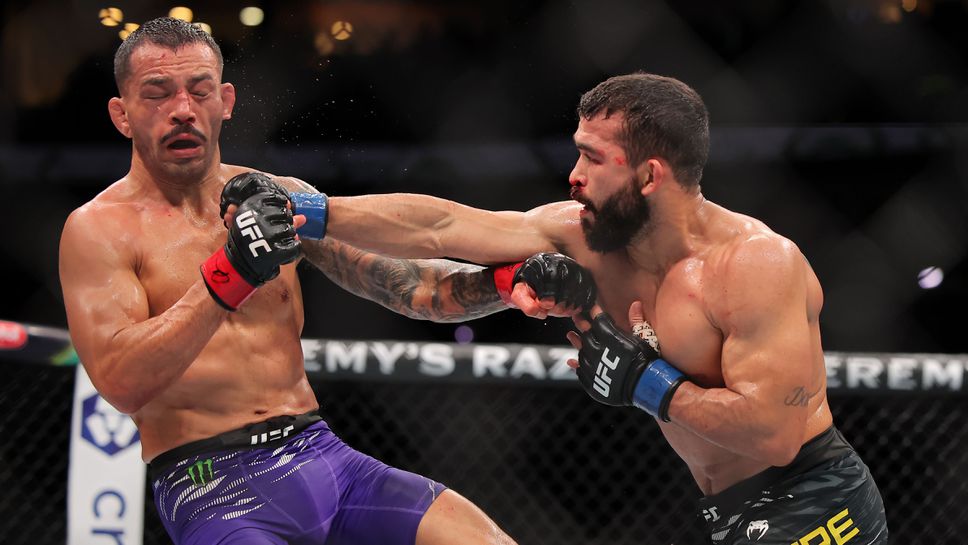 Питбул с първа победа в UFC