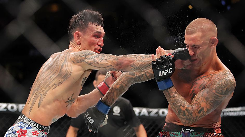 Макс Холоуей надигра Дъстин Порие в прощалната битка битка на Диаманта  Двамата ветерани оглавиха