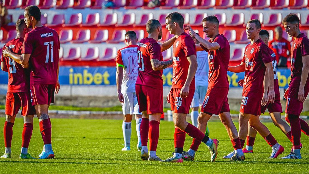 Фратрия се залепи на точка зад Дунав след труден домакински успех