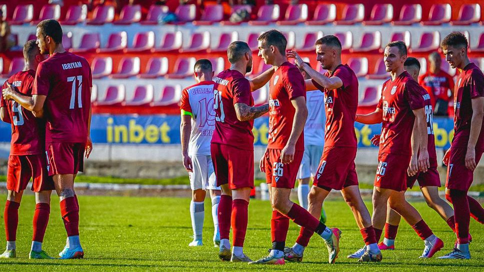 Президентът на Фратрия  Виктор Бакуревич заяви че клубовете са виновни за