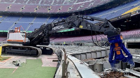 Барселона още не знае на кой стадион ще домакинства този сезон