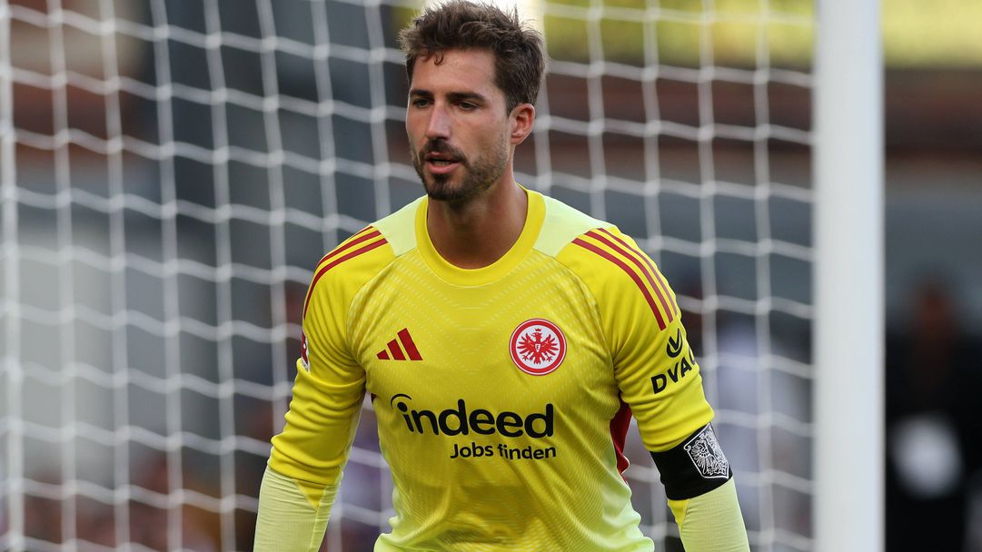 Кевин Трап отново ще играе в Париж, Айнтрахт бързо му намери заместник