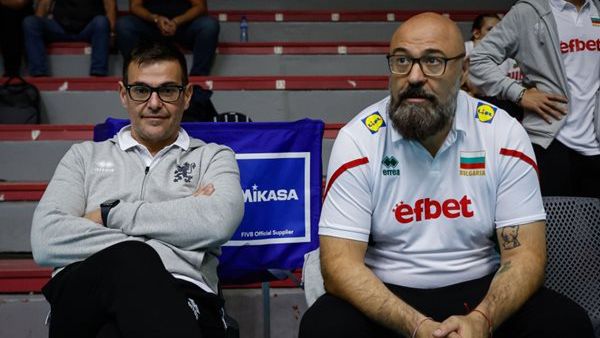 Дея копира Бленджини с 3 четворки, Кадеду променя Нефтохимик