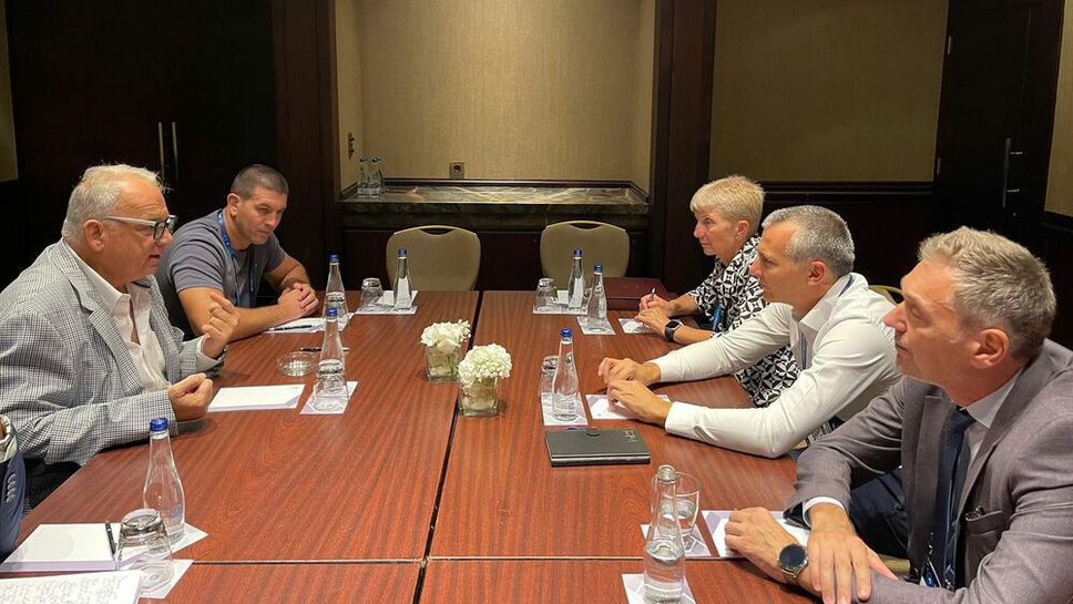 Министър Димитър Илиев се срещна с президента на Международната федерация по борба