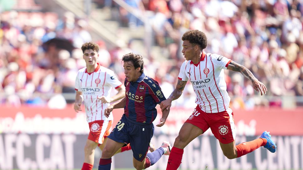 Два червени картона обрекоха Жирона, бивш нападател на ЦСКА с гол